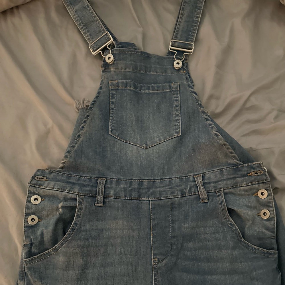 Cute, distressed overalls that are cute with everything!! Boutique purchase!